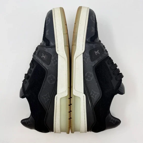 Louis Vuitton Trainer Sneaker Black Monogram Size 8 US 7 LV